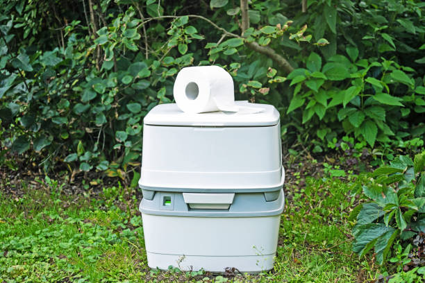 Best Portable restroom trailer rental  in Yuba City, CA